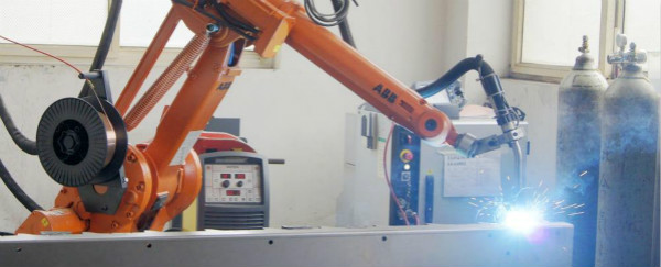 机器人焊接在钣金加工领域的优势有哪些？-开云手机官方网站-开云(中国)